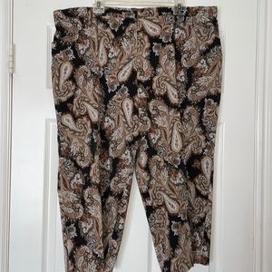 Paisley Print Capri’s